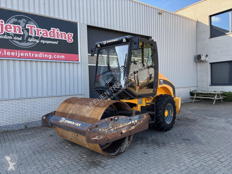 Compactador JCB Vibromax VM75D Single drum...