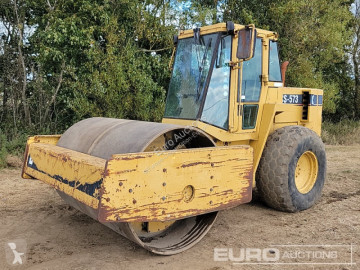 Compactador monocilíndrico Caterpillar