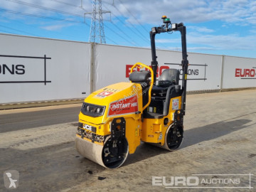 Compactador monocilíndrico JCB
