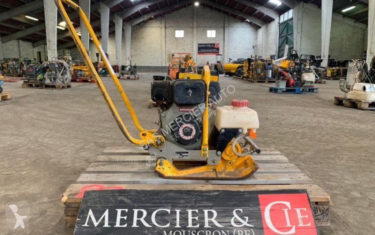 Compactador Ammann plaque vibrante diesel