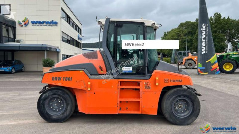 Compattatore gommato Hamm