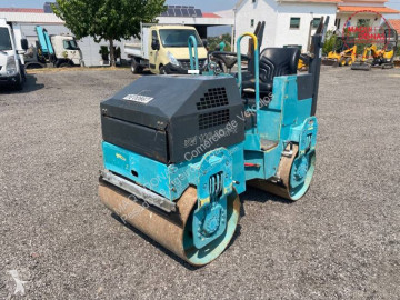 Compacteur tandem Bomag