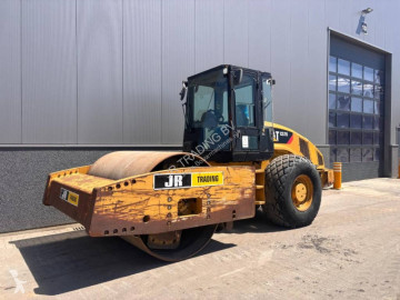 Compacteur monocylindre Caterpillar
