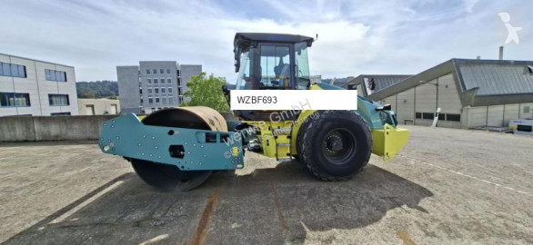 Ammann single drum compactor