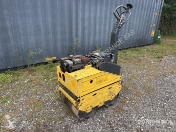 手动压路机 Bomag