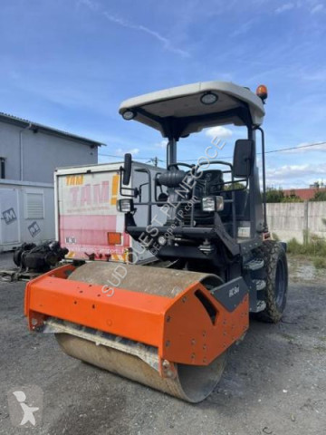 Compacteur monocylindre Hamm