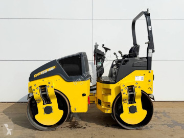 Compactador tándem Bomag