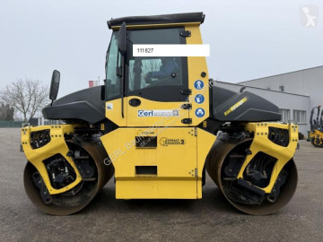 Compactador tándem Bomag