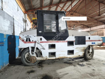 Compactador pneus Corinsa