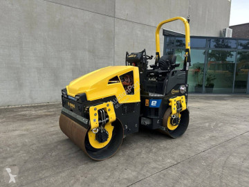 Compacteur tandem Bomag