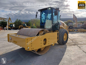 Compacteur Caterpillar