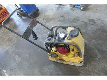 لوحة دكّ هزازة Wacker Neuson