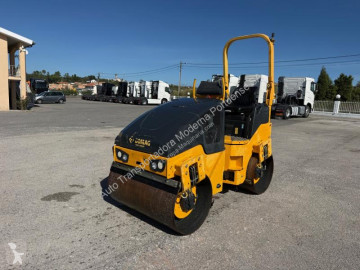 مدحاة مزدوجة Bomag