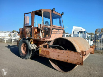 Compactador monocilíndrico Vibromax