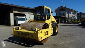Compacteur Bomag BW213 D-3 occasion