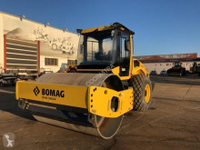 Bomag BW213D5 compactador monocilíndrico usado