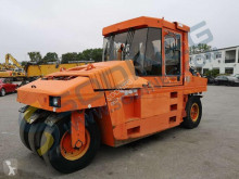 Kolový zhutňovač Caterpillar PS300B