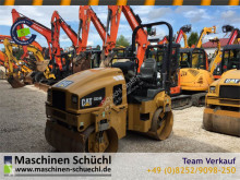 Compacteur monocylindre occasion Caterpillar CB24B Tandemwalze Neuwertig CE
