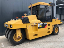 مدحلة مدحلة بعجلات Caterpillar