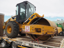 Compacteur monocylindre Caterpillar CS56