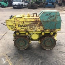 Compactador Rammax RW1504-HF compactador con rodillo de patas usado