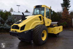 Compacteur monocylindre Bomag BW 218 D-40