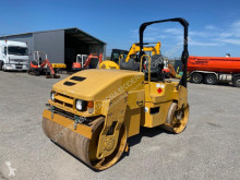 Compacteur monocylindre Caterpillar CB334E