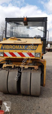 Compactador Vibromax V2000 compactador mixto usado