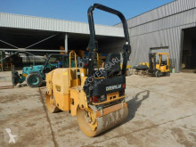 Compacteur tandem Caterpillar CB 22