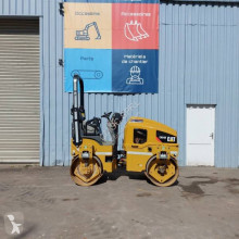Caterpillar CB24B compactador tandem usado