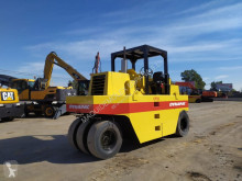 Compactador compactador de neumáticos Dynapac CP22