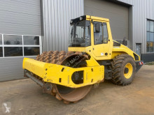 Bomag BW213 PDH-4 compattatore con piedi usato