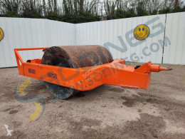 Trilrol Aveling Barford COMPACTEUR TRACTE