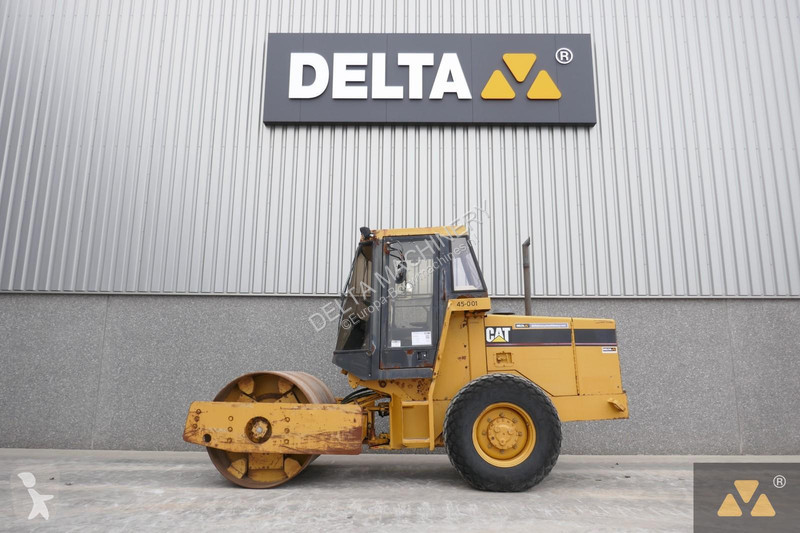 Compactador Caterpillar CS433C