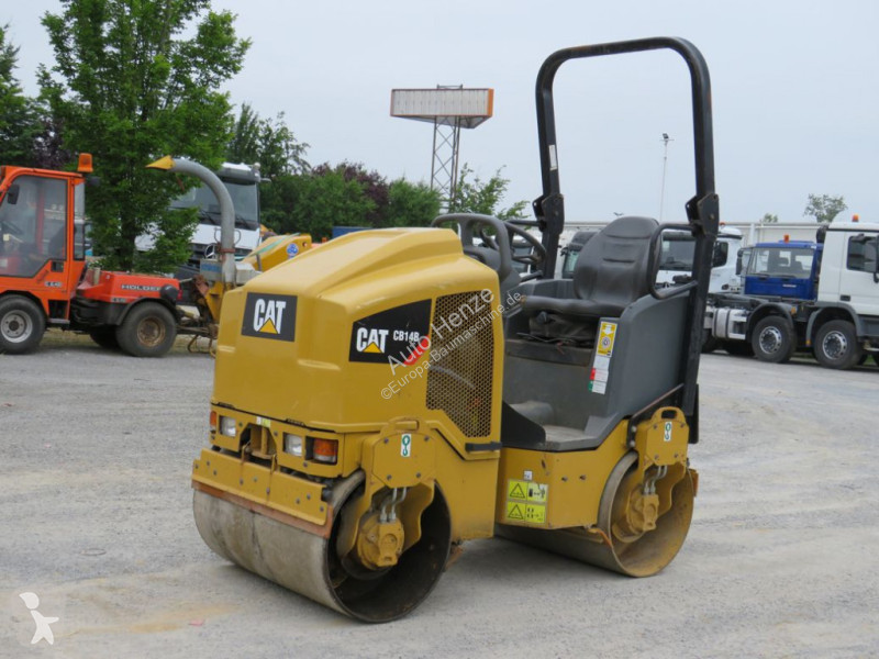 Vält Tandem-Vibrationswalze CB14 B Baumaschine