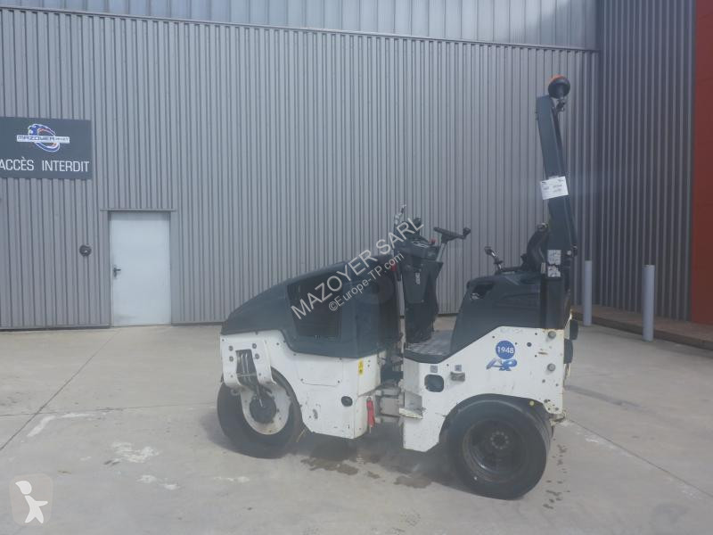 Compactador Bomag AC5
