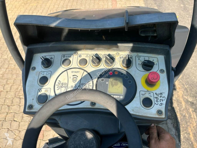 Jordstamper Bomag AD-5