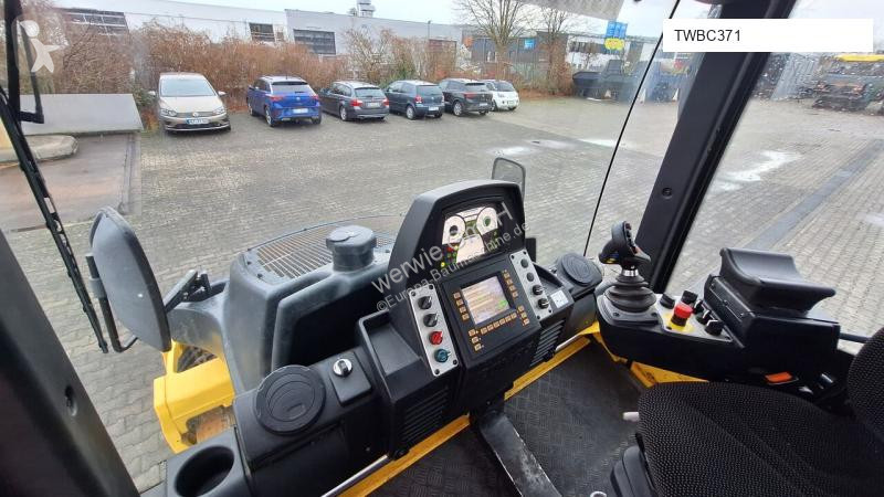 Compactor Bomag AP-4i