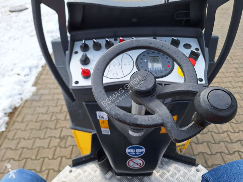 Compactador Bomag  BW 100 AC-5  Stage V/Tier 4f