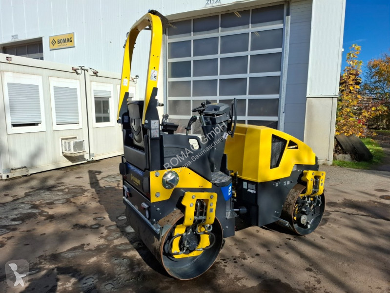 Compactador Bomag  BW 120 ADe-5