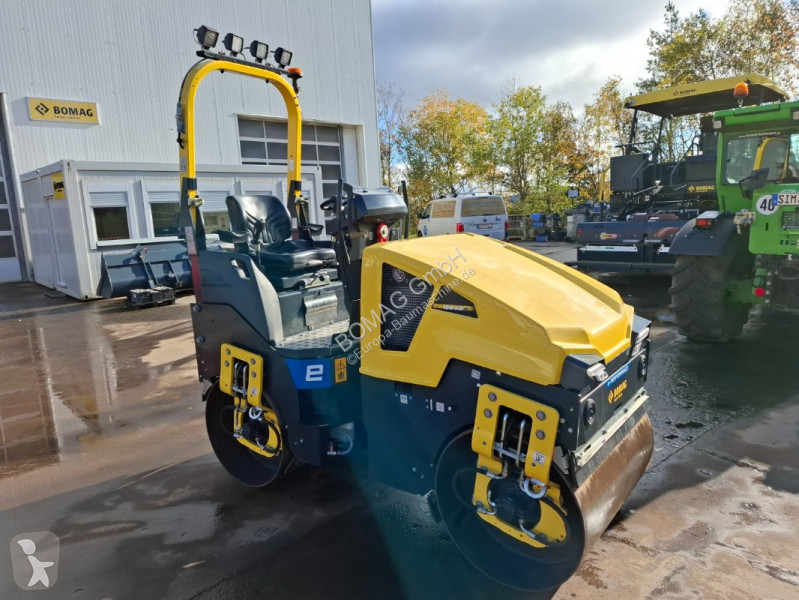 Compattatore Bomag  BW 100 ADe-5