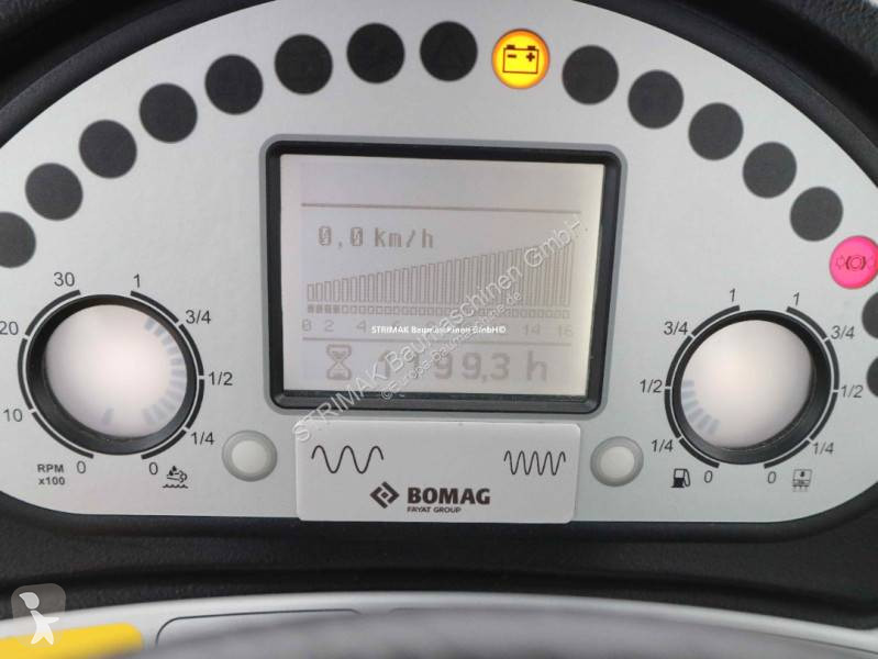 Compactador Bomag BW 213 PDH-5