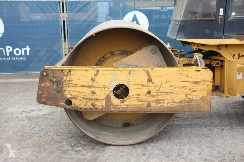 Compactor Caterpillar CS-563C