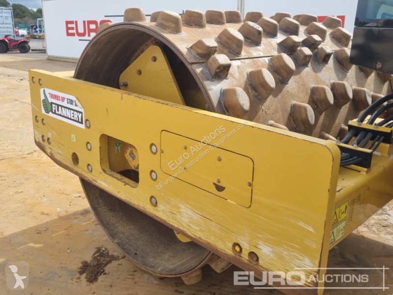Zhutňovač Caterpillar