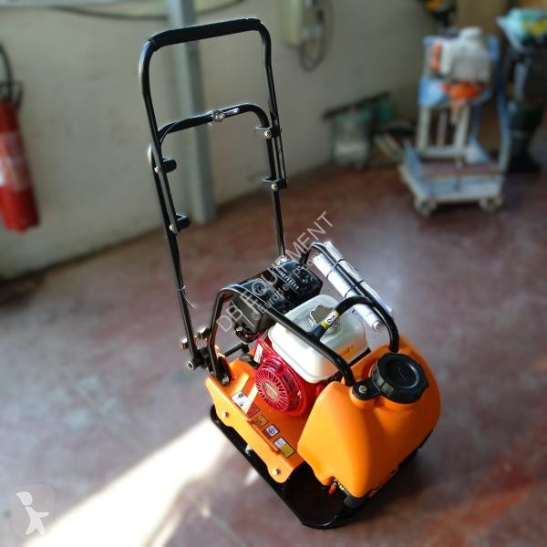 Compacteur   Plaque vibrante 90Kg SPATMAT MS90
