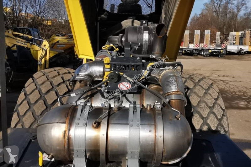 Zhutňovač Bomag DH5