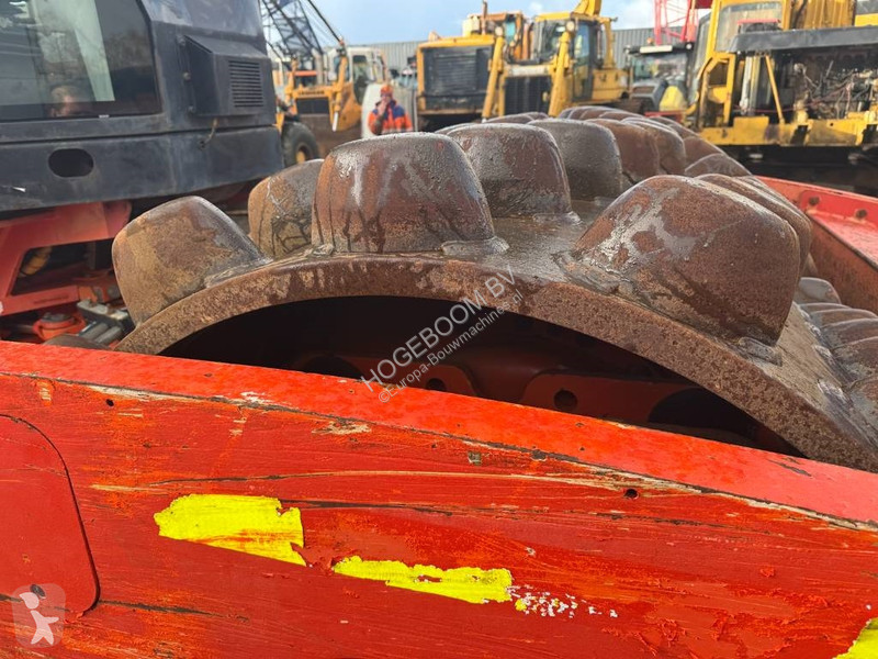 Zhutňovač Caterpillar CP 74