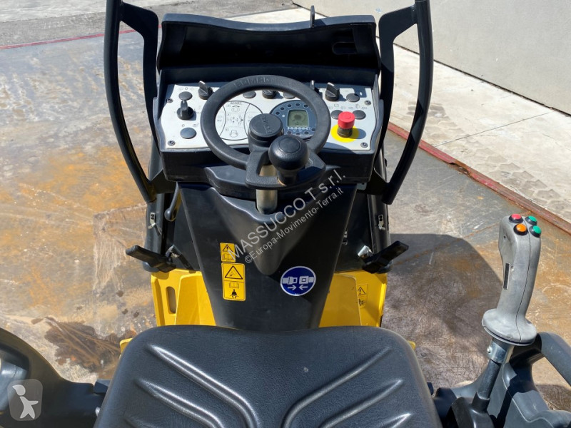 مدحلة Bomag