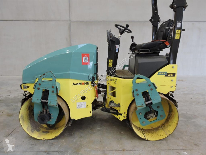 Zhutňovač Ammann ARX26