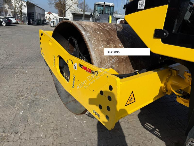 Jordstamper Bomag BW213 D-5